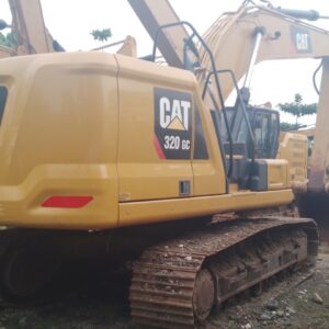 CAT 320GC 16