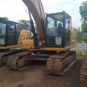 CAT 320GC 49