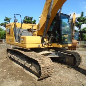 CAT 320GC 33