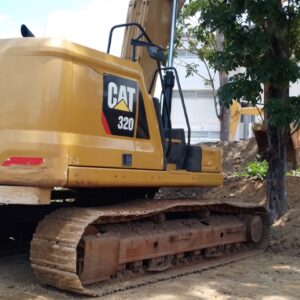 CAT 320 37